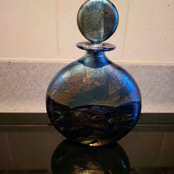 Isle of Wight England Bottle with Stopper Hand Blown w/ Original Sticker - Picture 3 of 11